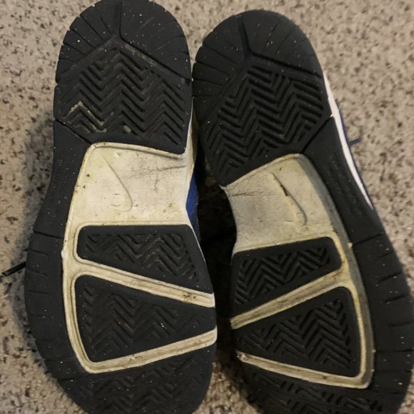 Nike Without A Doubt boy's sneaker - Picture 5 of 5